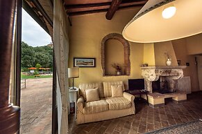 Le Mascie Country House