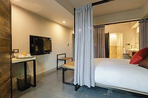 Prodeo Hotel & Lounge