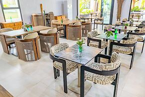 Kalimba Beach Resort