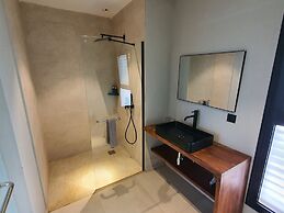 Kalimba Beach Resort