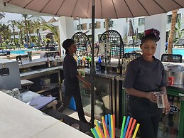 Kalimba Beach Resort