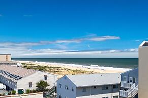 The Marylander Condo & Hotel