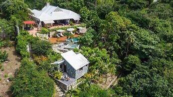 The Paradise Peak - Adults Only