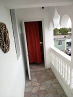 Cornwall Courts Apartment