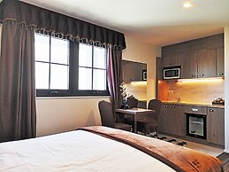 The Salisbury Business Class