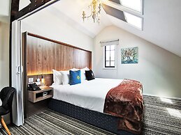 The Salisbury Business Class