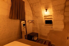 Lemon Cave Suites And Coffee House