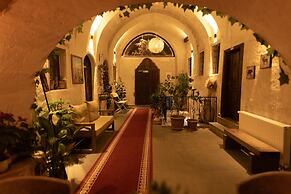 Lemon Cave Suites And Coffee House