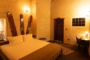 Lemon Cave Suites And Coffee House