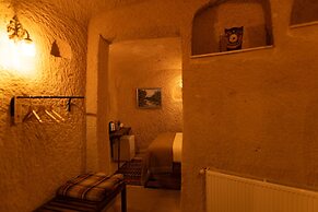 Lemon Cave Suites And Coffee House