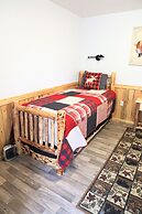 Eycat Lodging Company