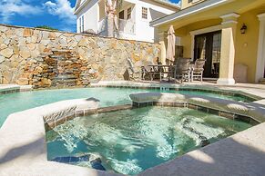 Reunion Disney Villa