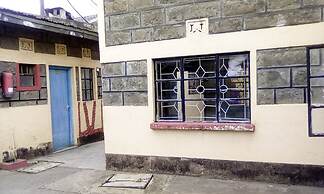 Nakuru Annex Lodge