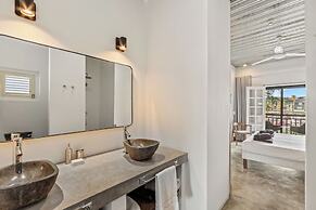 PM78 Boutique Apartments