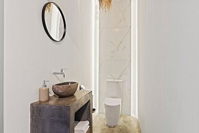 PM78 Boutique Apartments