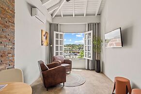 PM78 Boutique Apartments
