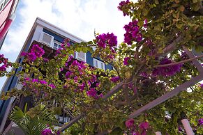 PM78 Boutique Apartments