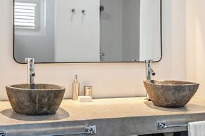 PM78 Boutique Apartments