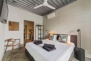 PM78 Boutique Apartments