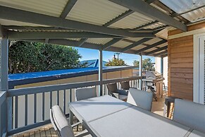 Bungo Beach House Pet Friendly House