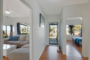 Bungo Beach House Pet Friendly House