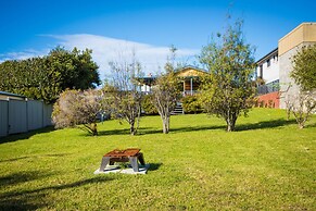 Bungo Beach House Pet Friendly House