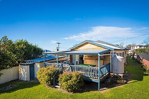 Bungo Beach House Pet Friendly House