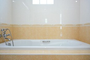 Nice House Pool Villa Phuket