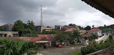 Intan Hotel Purwakarta