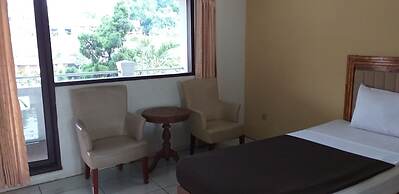 Intan Hotel Purwakarta