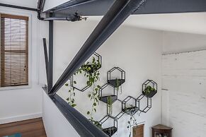 StayCentral - Fitzroy Converted Warehouse Penthouse