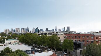 StayCentral - Fitzroy Converted Warehouse Penthouse