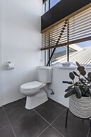 StayCentral - Fitzroy Converted Warehouse Penthouse