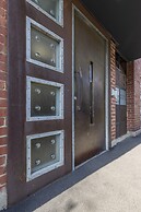 StayCentral - Fitzroy Converted Warehouse Penthouse