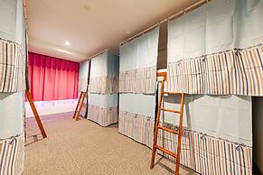 Nikko Inn Minamisenba - Hostel