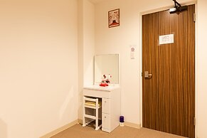 Nikko Inn Minamisenba - Hostel