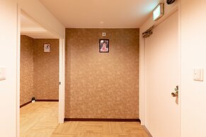 Nikko Inn Minamisenba - Hostel