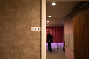 Nikko Inn Minamisenba - Hostel