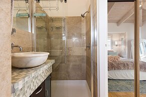 Clifton YOLO Spaces – Clifton Sea View Apartments