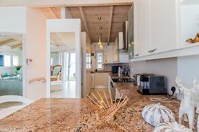 Clifton YOLO Spaces – Clifton Sea View Apartments