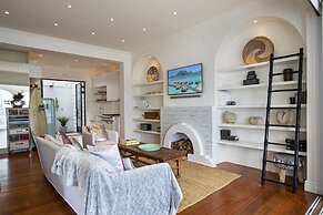 Clifton YOLO Spaces – Clifton Sea View Apartments