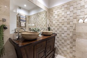 Clifton YOLO Spaces – Clifton Sea View Apartments