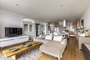 Clifton YOLO Spaces – Clifton Sea View Apartments