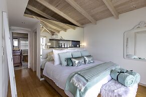 Clifton YOLO Spaces – Clifton Sea View Apartments