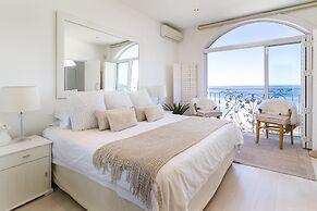 Clifton YOLO Spaces – Clifton Sea View Apartments