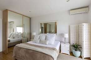 Clifton YOLO Spaces – Clifton Sea View Apartments