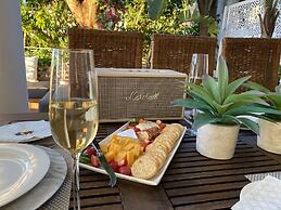 Clifton YOLO Spaces – Clifton Sea View Apartments