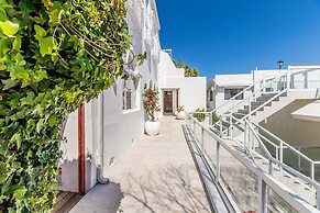 Clifton YOLO Spaces – Clifton Sea View Apartments