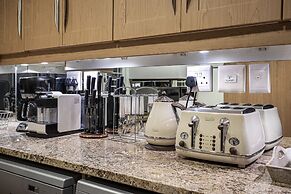 Clifton YOLO Spaces – Clifton Sea View Apartments