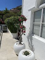 Clifton YOLO Spaces – Clifton Sea View Apartments